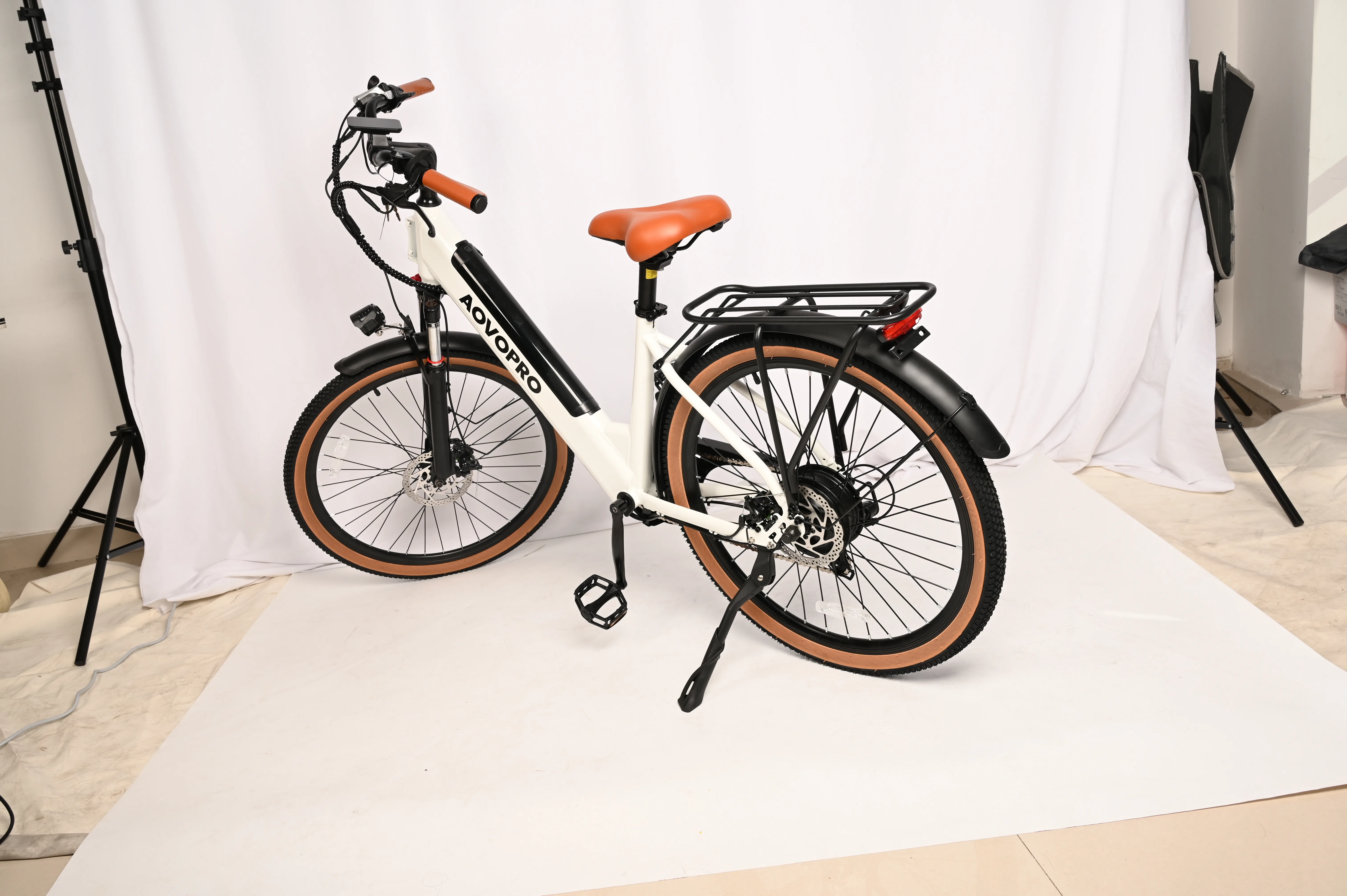 BD26195 Electric Mountain Bike
