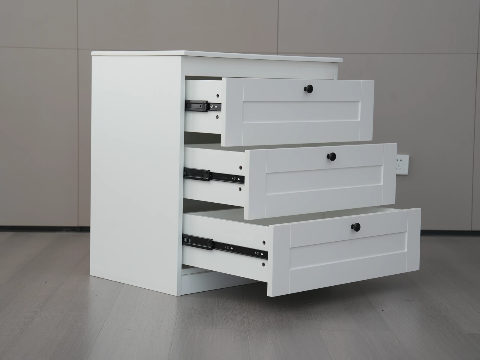 Minimalist Three Drawer Bedside Dresser E5006 product detail
