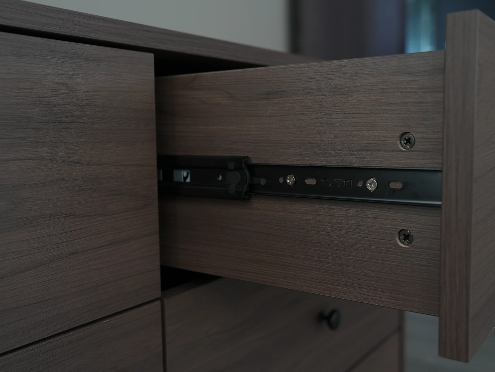 Double Row Multi-Drawer Dresser E5003 product detail